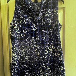 Ann Taylor Navy and White Floral Blouse